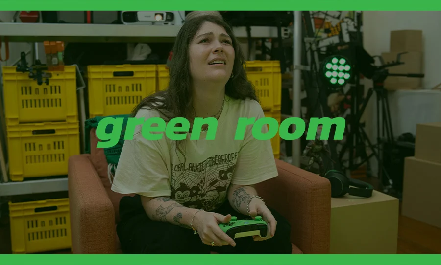 Good Pash in the Green Room